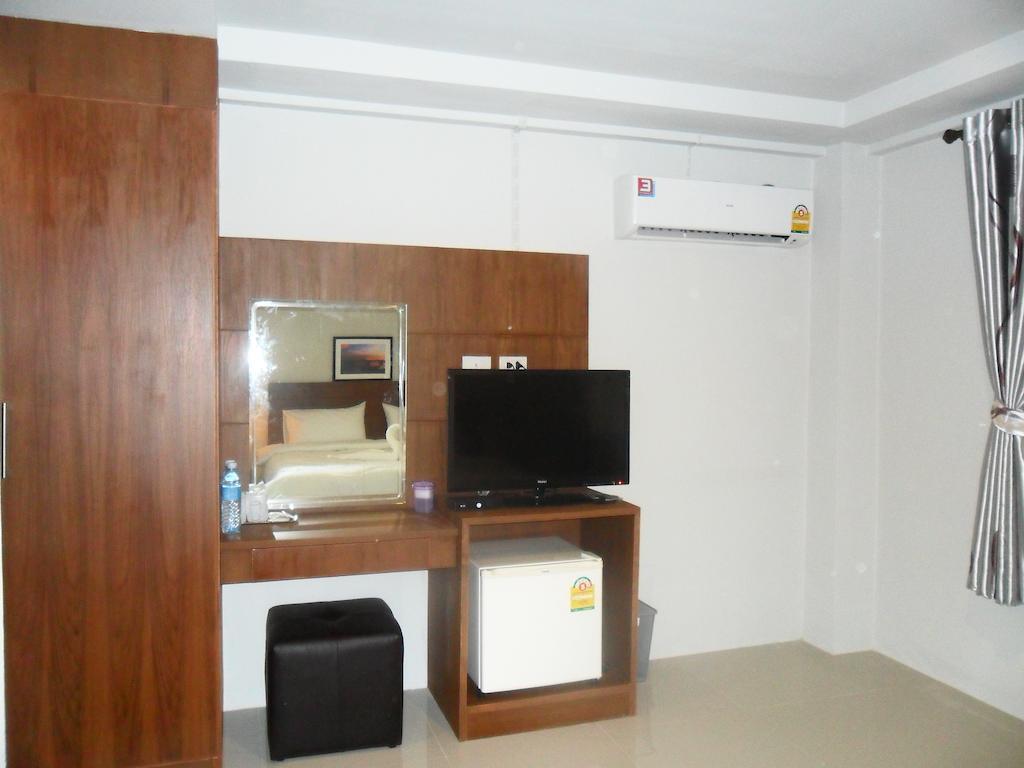 The City House Krabi town Екстериор снимка