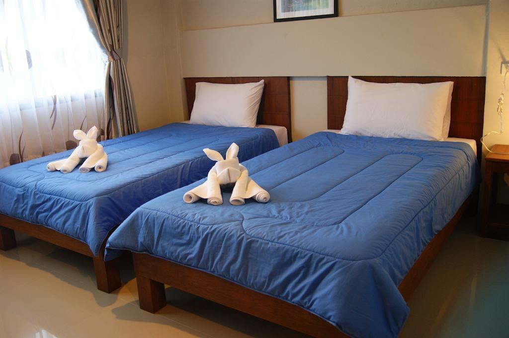 The City House Krabi town Стая снимка