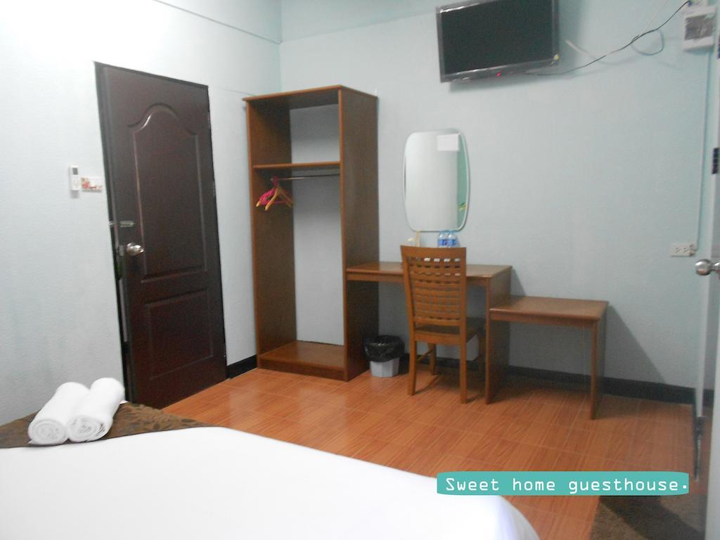 The City House Krabi town Стая снимка