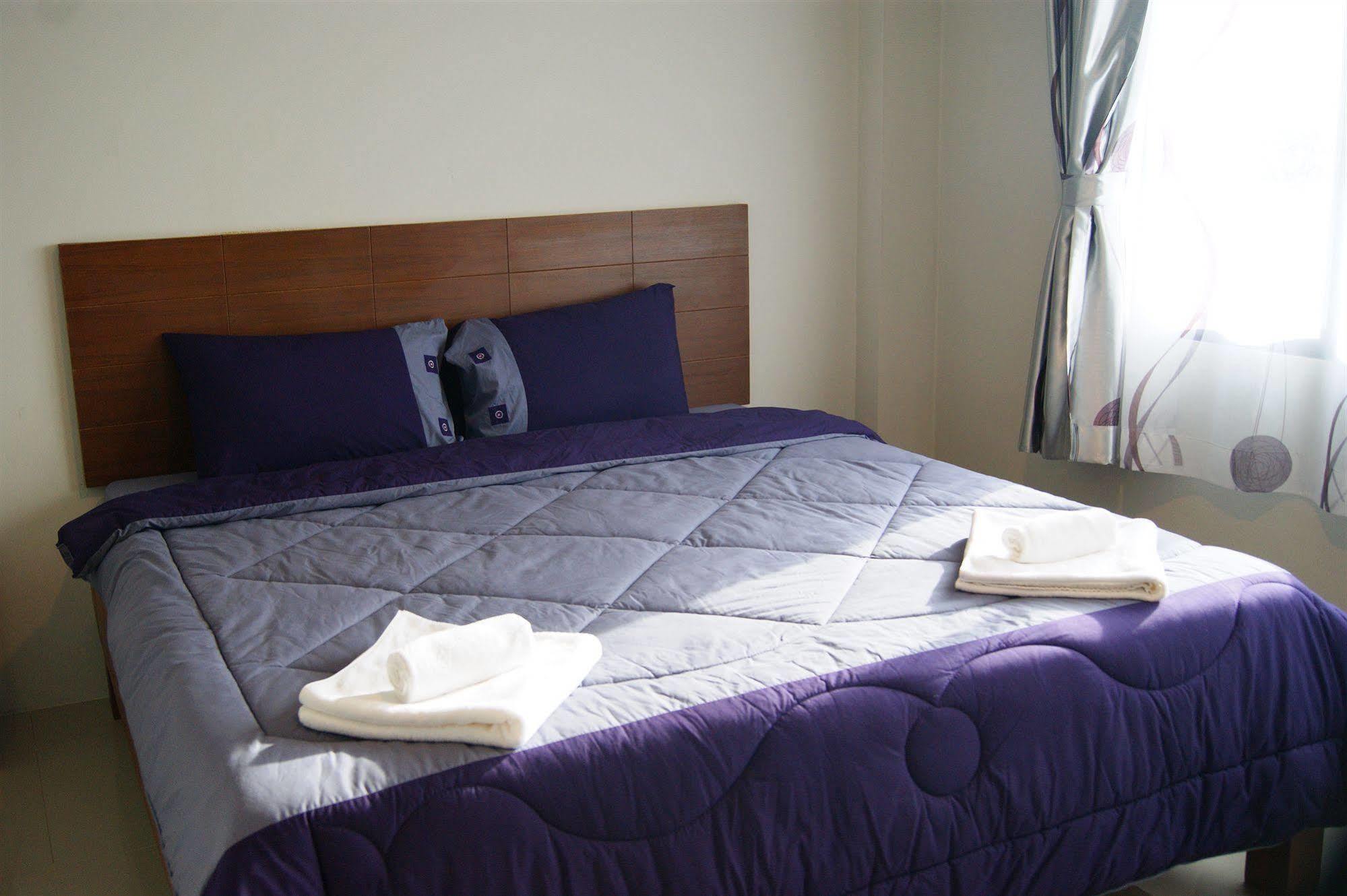 The City House Krabi town Екстериор снимка