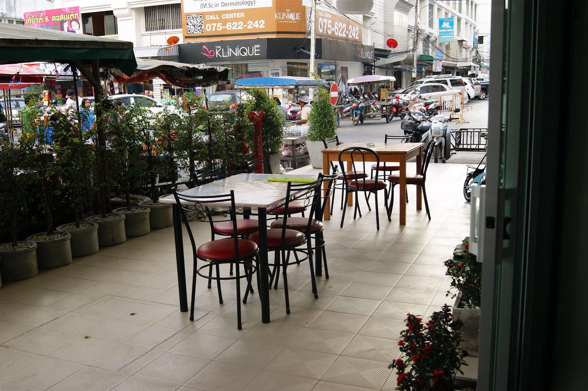 The City House Krabi town Екстериор снимка