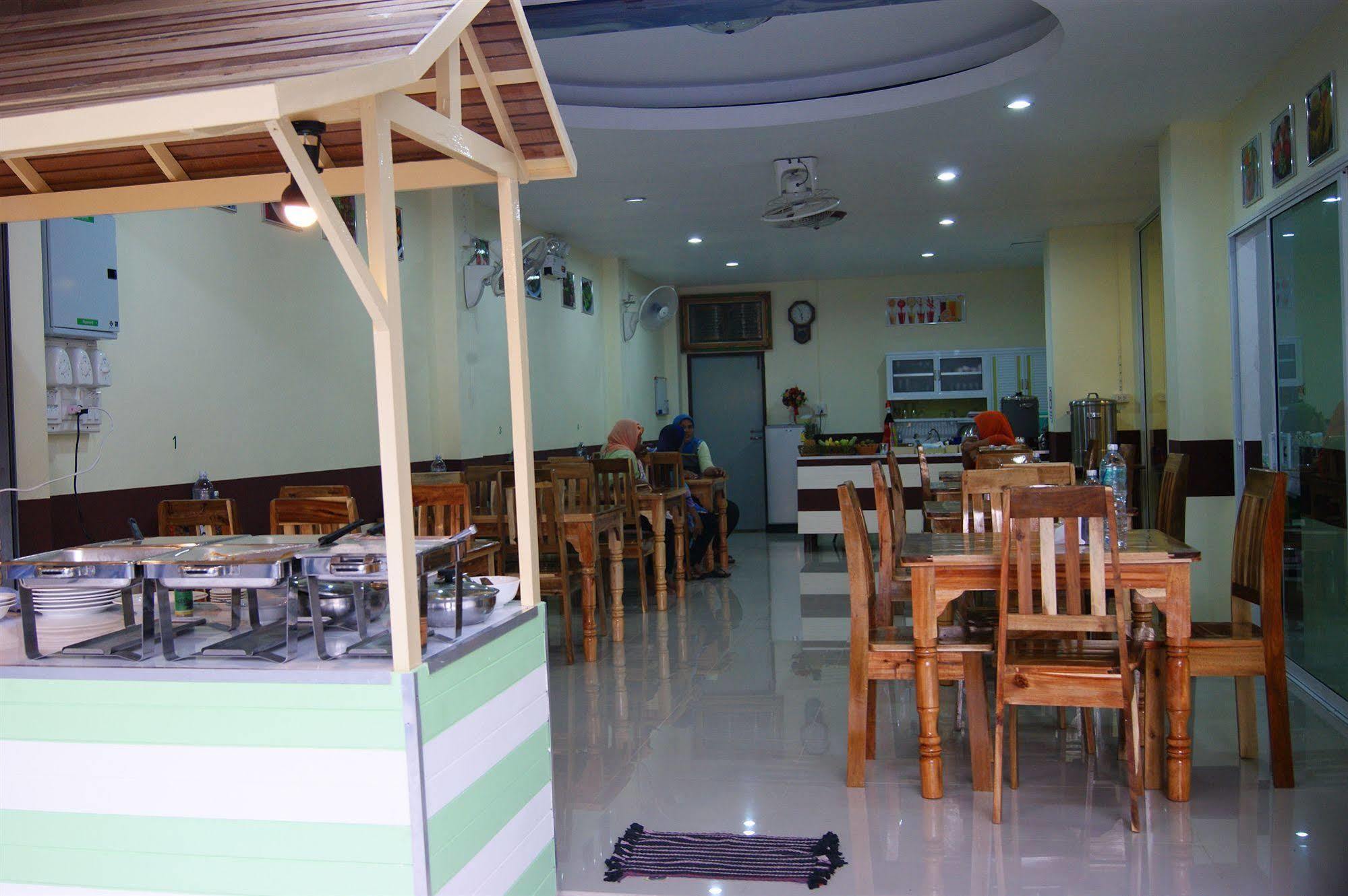 The City House Krabi town Екстериор снимка